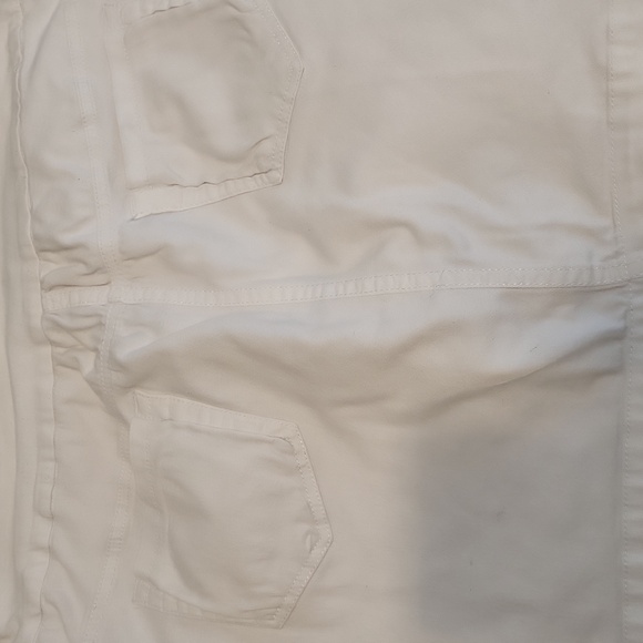 Skort - Picture 3 of 6